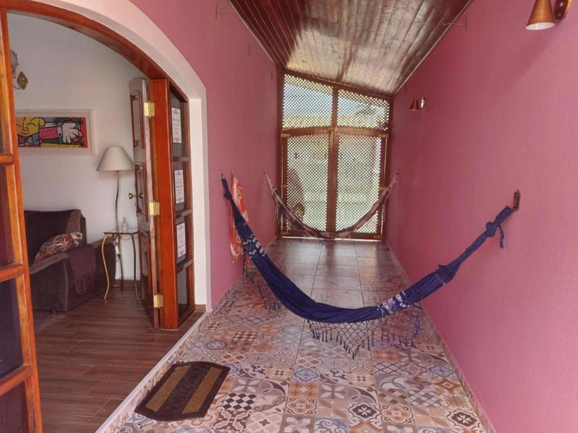 Casa Rosa De Peruibe - Casa De Temporada 3 Dormitorios, 10 Hospedes, Piscina, Wi-Fi, Netflix, 800 Metros Da Praia מראה חיצוני תמונה